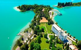 Parkhotel Poertschach - Das Hotelresort Mit Insellage Am Woerthersee